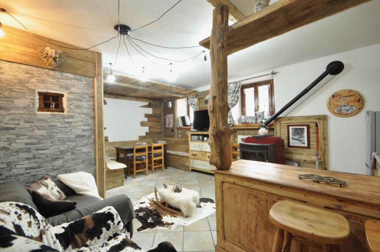 Magnifica Tavernetta Di La Thuile Εξωτερικό φωτογραφία